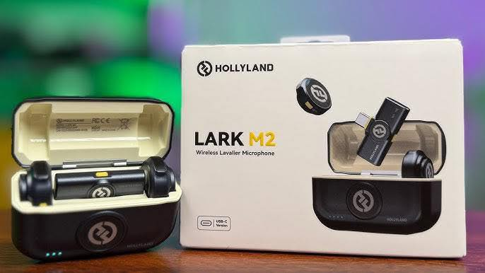خيار الأول: بيعي وجذاب (يركز على حل مشكلة الصوت)
وداعاً للصوت السيئ في فيديوهاتك! 🎤✨

للبيع ميكروفون Hollyland Lark M2 اللاسلكي الشهير - أصغر وأخف مايك احترافي في العالم لصناع المحتوى.
المواصفات والمميزات:
• النسخة: USB-C (متوافقة مع آيفون 15 و16، وجميع أجهزة الأندرويد، وأجهزة اللابتوب).
• التصميم: مايك صغير جداً بحجم الزر، يمكن تعليقه بالمغناطيس أو المشبك بكل سهولة.
• جودة الصوت: صوت نقي جداً بدقة 48kHz/24bit (Hi-Fi Quality).
• إلغاء الضجيج: ميزة ENC الذكية بضغطة زر لعزل أصوات الشارع والرياح.
• البطارية: تدوم حتى 40 ساعة مع علبة الشحن (10 ساعات عمل متواصل للمايك الواحد).
• المدى: يصل إلى 300 متر في المناطق المفتوحة.
• الحالة: (اكتب هنا: جديد بكرتونه / أو مستخدم بحالة الوكالة).
محتويات العلبة:
1. جهاز الاستقبال (Receiver) بمنفذ USB-C.
2. عدد 2 ميكروفون (Transmitters).
3. علبة الشحن الأصلية.
4. كابلات وإكسسوارات التعليق المغناطيسية.

السعر: (110 الف )


**إذا كنت صاحب هذا الإعلان وتريد حذفه لأي سبب، رجاءا أرسل رسالة إلى الدعم الفني**