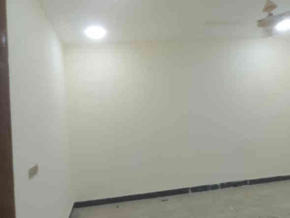 ا🛑لسلام عليكم بيت⭕️ سعر مناسب جدا ❗️جاهز السكن ‼️بناء جديد💯مكان البيت الجزيزة باب اول 💯بشارع النهرين مساحة 90 واجه 5 نزال 18🔑 طابو زارعي سند 25 قرار محكمة انتباه ❤️السعر 105 وبي مجال اتصال واستفسار على رقم ***********💌خابر وتامر امر
