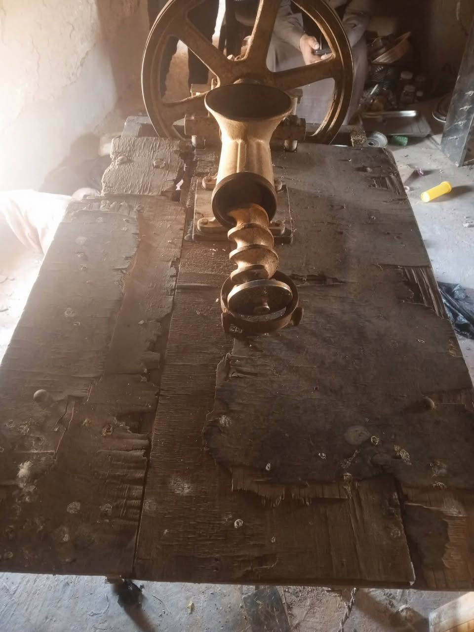 سلام عليكم ورحمة الله وبركاته خولن مكينه مثرامه مال فلافل البيع شغاله جاهز شرط نص هندر  ‏‪‏‪***********‬‏
