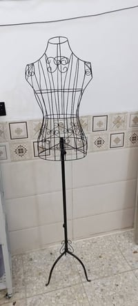 ملكانة نسائية • حديدية • قابلة للرفع