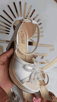 البيع جملة فقط 🚚التوصيل متوفر لجميع انحاءالعراق 🇮🇶 التواصل على الوتساب...