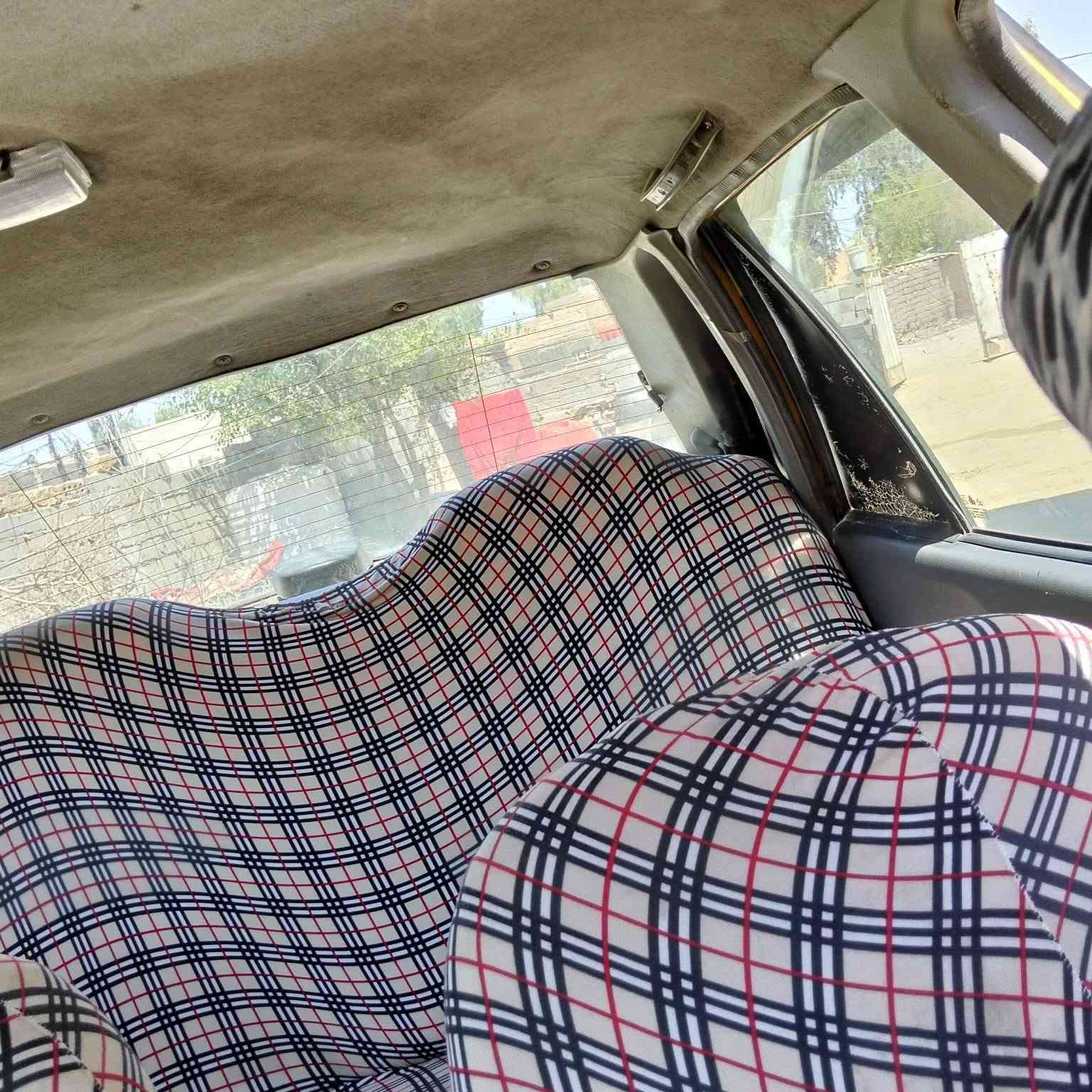 السلام عليكم سياره سايبه البيع نضافه فول مصفره من غرامات رقم كربلاء *********** سعر 32 وبيها مجال
