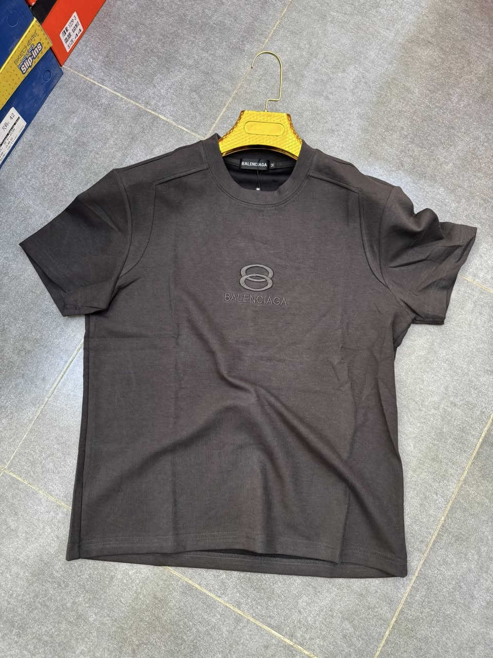 ازياء ايبو 🫡

بدي ماركه  (BALENCIAGA)👌🔥

قياسات// 3XL………M

العنوان // طوز خورماتو .. داخل مجمع عماره الشريف📍📍

للاستفسار// 
وتساب 👈***********☎️
 
توصيل جميع محافظات 🚙
