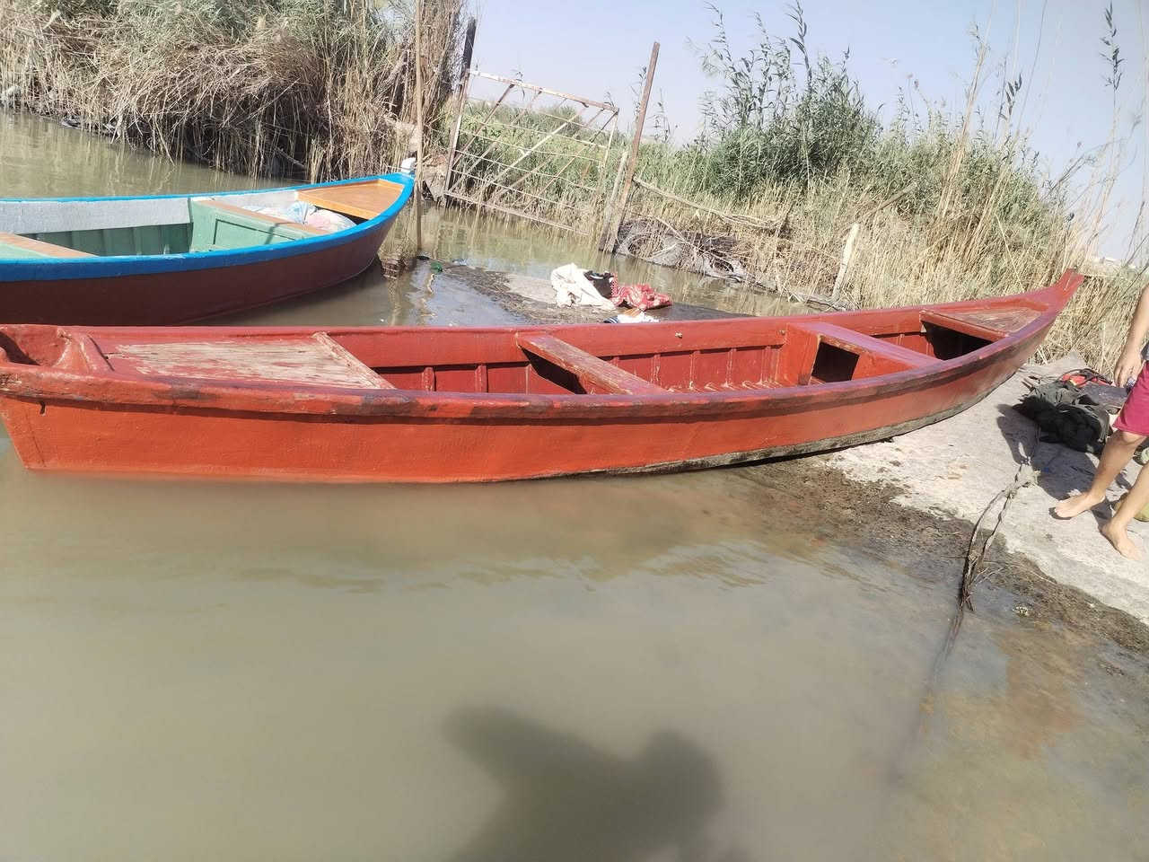 سلام عليكم شباب ابلام اثنين البيع الحمر الخضر مكاني كرمه علي ***********
