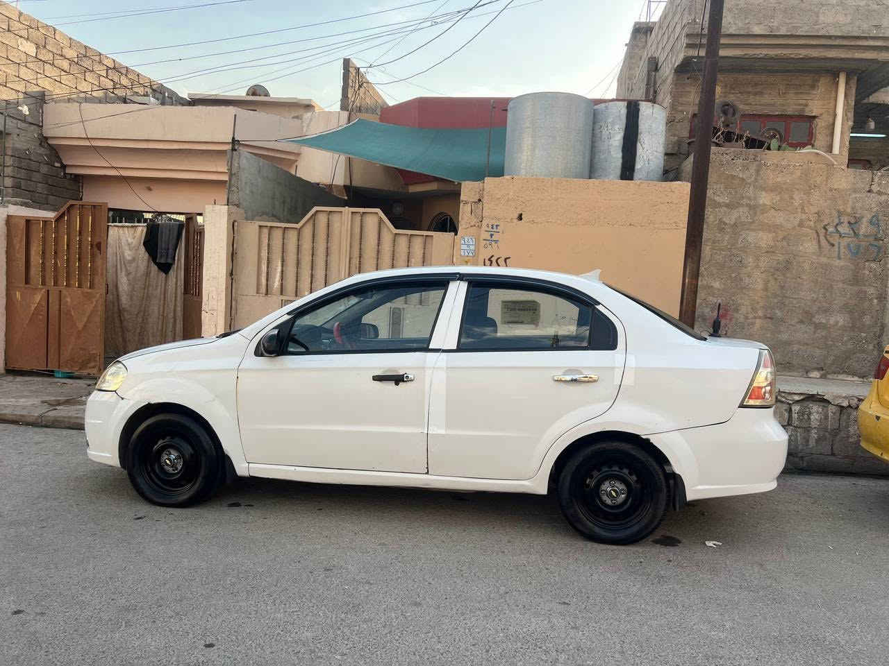 السلام عليكم

🚗 للبيع أفيو 2008

▫️ رقم اربيل  مسطرة 

▫️ كير محرك دبل كم شفت شرط 

▫️ الضرار مدعومه من وره فقط 

▫️ السيارة باسمي شرط الوكالة ول تحويل 

📍 الموصل 

💰 السعر 52

📞 *********** واتساب
