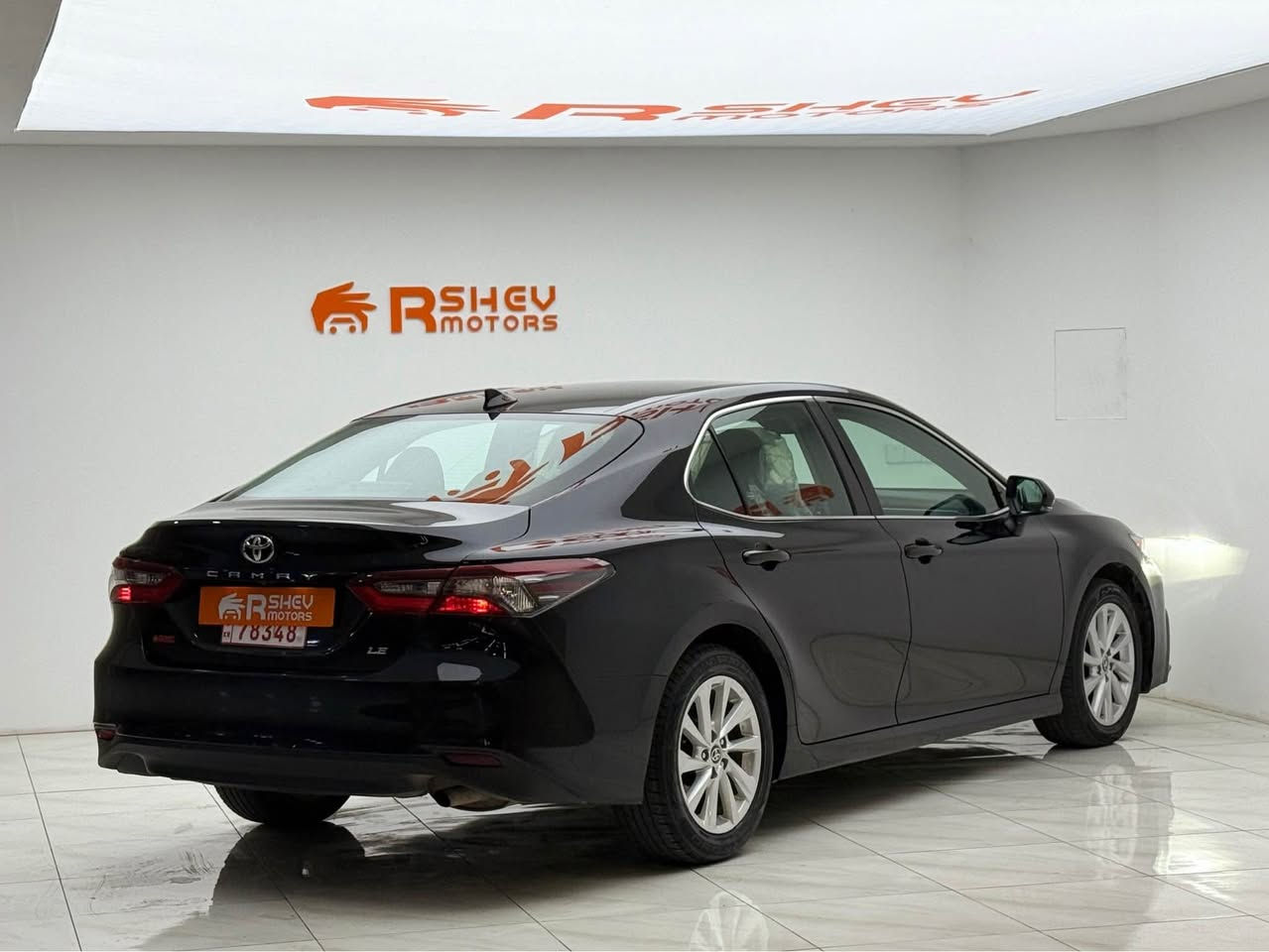 Toyota Camry 2023
تويوتا كامري ٢٠٢٣
مواصفات SE

مكينة ٤سلندر حجم ٢.٥لتر تنفس طبيعي
ماشية 86,000 ميل و بحالة ممتازة 

ضرر السيارة بنيد و باب السايق صبغ و جاملغ مبدل بدون صبغ بدون دواخل السيارة بيها ايرباك ستيرن و دكمة سستم
رقم شاصي مع الصور

رقم كاتي اربيل السيارة تترقم شمالي
مكفولة من كير و محرك و كهربائيات

و ب سعر(188$) ورقة و بيها مجال للطيبين

مكان السيارة

دهوك -معرض ارشف R-Shev
رقم51 من معارض التيرمينال 

***********
*********** دهوك, العراق
