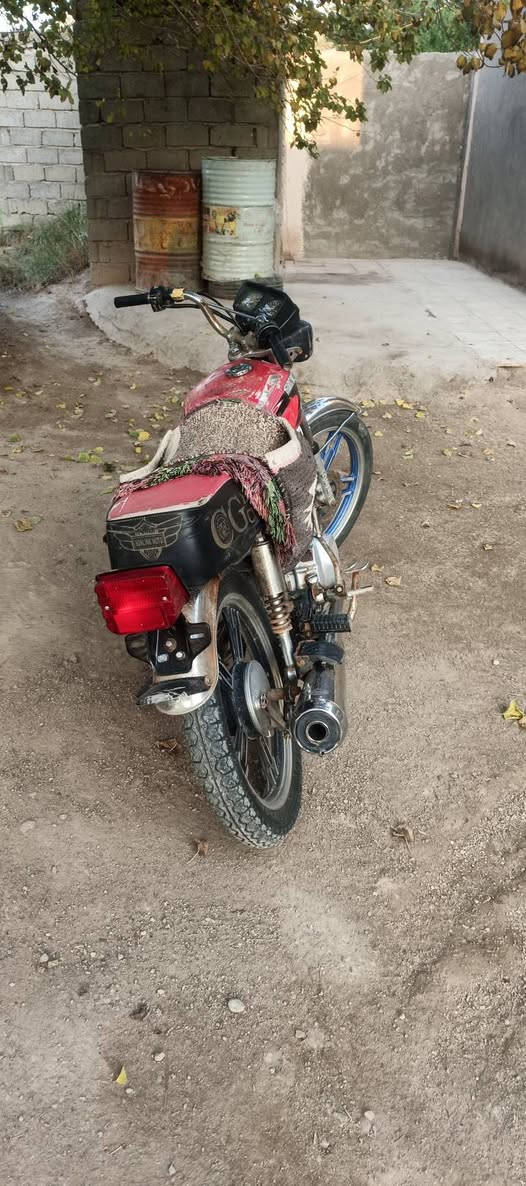 للبيع أوراق اصوالي موديل ٢٠٢٠ 
اب ٣٢٥ أو بيه مجال قليل 
مكاني حله ابو غرق 
***********
