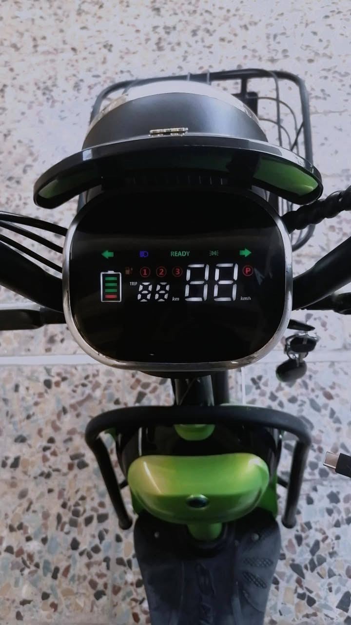يا الله  

دراجه حجم 20للبيع 👌
موديل 2025✅

3سرع 

امبيثري داخلي بلادي 🎶

لايت زنون 

5بطاريات 🔋

سرج قلاب 

4دبلات خلفيه رياضيه ✅
 
نضامين تشغيل سويج +بصمه تشغيل عن بعد 🔥

سرعه 60حقيقي ✈️

حساس سرقه انذار 🔔

ستان خلفي +ستان وسطي 🦾

تحتوي عل جكمجه 😁

دراجه فول مواصفات برغي ما بيه نقص مجرد كتف اشاره عاطل تبدل كتف 3الاف  كلشي شغال وكدام عينك دراجه خير من الله قطره صبغ ما بيه بلاديه وعل ايد وحده، 😏

سعر 550. بيه مجال حك جيه 🙄

مكاني واسط قضاء صويره 🌹

للأستفسار الاتصال على 
***********
