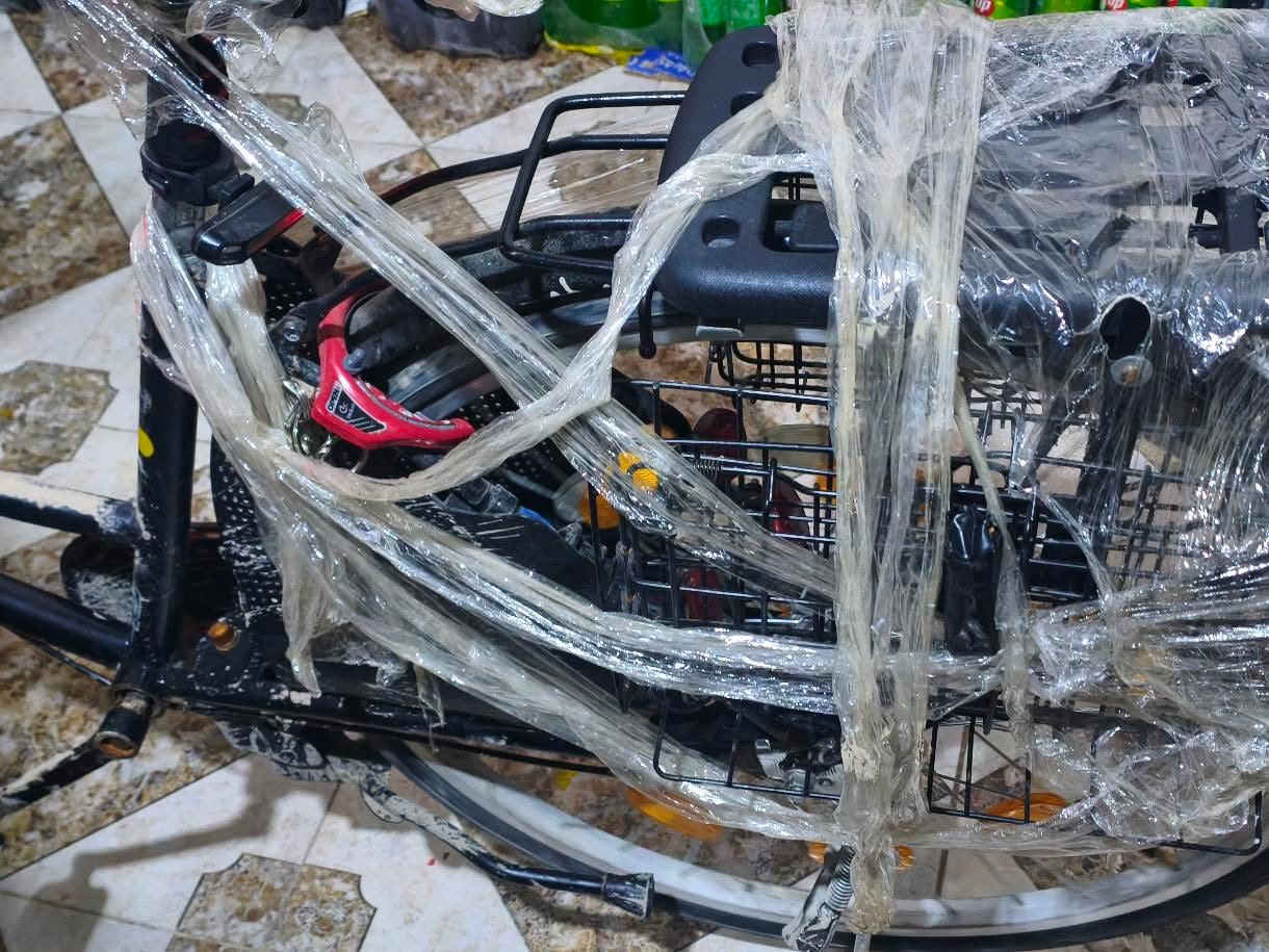 السلام عليكم عندي بايسكل لون اسود مال بي شي جديد ولا طخةً امانة الله كلش كلش نظيف علة الفحص سعرة ١١٠ وبي مجال بسيط مكاني الدورة الي يشتري يجي خاص


**إذا كنت صاحب هذا الإعلان وتريد حذفه لأي سبب، رجاءا أرسل رسالة إلى الدعم الفني**