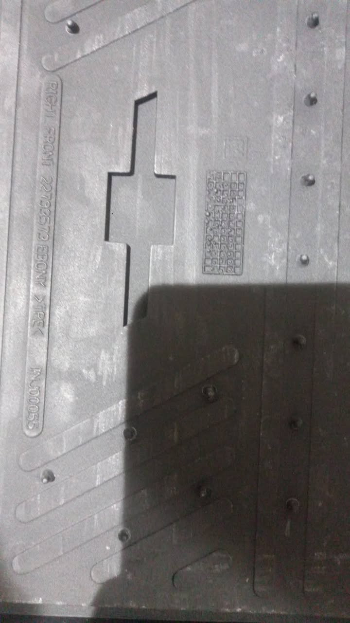 من رخصة الادمن السلام عليكم ورحمة الله توفر عندي ارضيات كاربد وشيفروليه إكوينوكس موديلات 2010-2017 وايضا يرهم على جي إم سي تيرين الظهر مالته محبب جودة عالية مصنع من مواد البولي بروبيلين و إيثيلين بروبيلين هذه المواد ما تخلي يطلع ريحه للإستفسار عن السعر راسلني واتساب ***********
