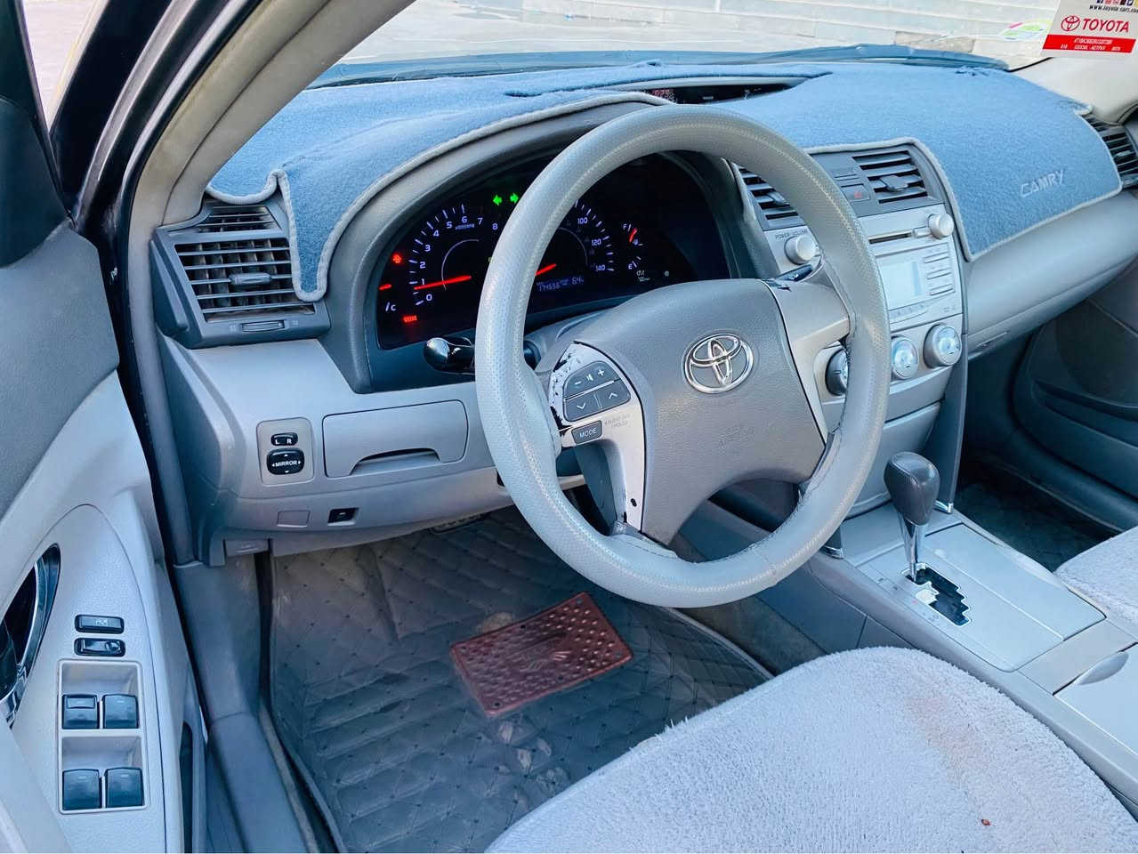 كامري وارد 2010 رقم سليمانية 21
رقم وسنوية وهزة وبراد كلها جديدة
محرك 4 سلندر  حجم  2500 مامفتوح برغي 
كير ومحرك شرط بدون صوت وصرف وبخار وتنقيص
طخم تايرات جديدة ويل كروم 
ماشية 174 الف
دشبول ودواخل الغرفة نظيف
تدفئة وتبريد وكهربائيات شرط
طخم امامي وخلفي وحدادية شرط
بلاجكتور امامي 
بك لايت ليد + عدسة
سبايدر خلفي 
بيها ثلاث قطع صبغ بدون ظربة
بدون دواخل  بجم امامي كبس داخل الصندوق كبس   سعر  100 $ بيها مجال للطيبين .
شرط التحويل والغرامات
اسيا واتساب ***********
كورك             ***********
عنوان كركوك إسكان - قرب مستشفى أزادي 
شراي اتصل وتدلل 🌹 كركوك, العراق
