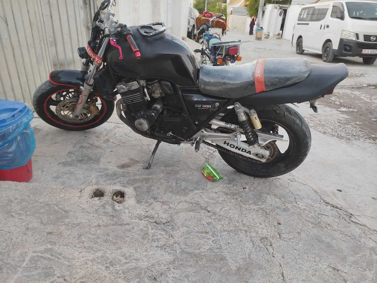 مۆدێل 1998 cb400ماڵەکە بێعەیبە وەشەرت وەستا شوێن کەلار مشتەری نیت سەرمان مەێشێنە تایە ی دوواو بەردەم ڵۆک بوخار سەرف ڕۆندان وەشەرت  سەوت وەشەرت سعری 8گەڵا ومەعامەلە


**إذا كنت صاحب هذا الإعلان وتريد حذفه لأي سبب، رجاءا أرسل رسالة إلى الدعم الفني**