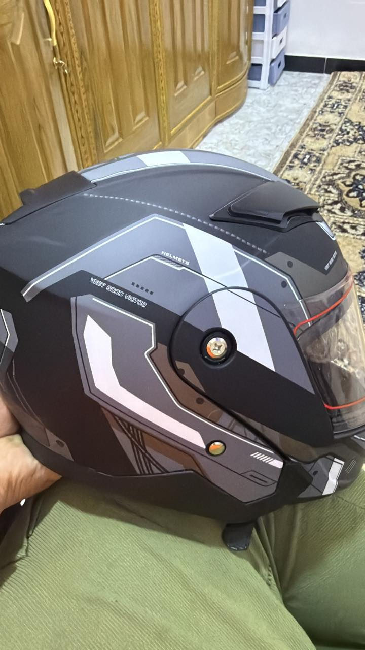 السلام عليكم اخوان غراض  دراجة بطح  جديدات كلهن خوذة دراجة بطح قياس xL اكس لارج خوذة ماركة واصلية ونادرة سعر الخوذة 75+دواسات زوج بطح جوكر السعر 40الفً +لايتات LED تخم 4 السعر 40 الف+صالنصة بروجكت صالنصة رياضي بي ام بس ترهم جميع درجات بطح صوت كلش حلو السعر 50 الف للتواصل *********** متواجد واتساب ومامتواجد خاص هنا❤️
