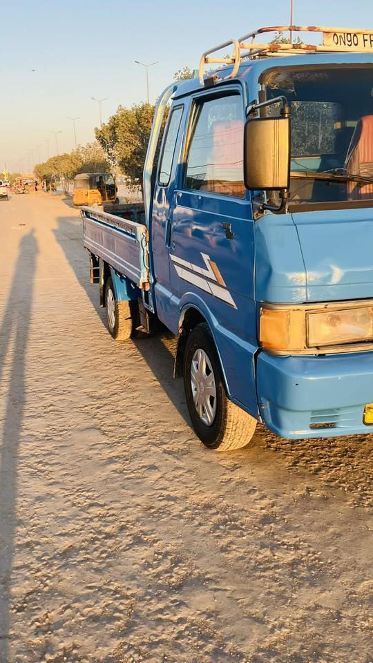 سلام عليكم كيه 94رقم بغداد سياره خير من الله تخم حداديه مكينه كير اكسل شاصي رقم شاصي سياره خير من الله السعر 44وبيها مجال 
لاستفسار ‭0782 386 4177‬
