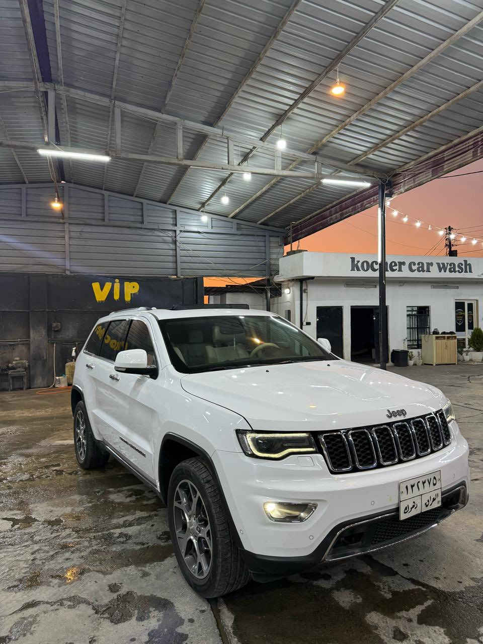 Jeep chiroke 2019 Harlim
سيارة فول مواصفات لمنيد خليجي 
دعامي لدعامي بدون صبغ كلين
ماشية ١٢٠
خليجي بانوراما داخل بيجي
كوشن هيتر و تبريد
ستيرن هيتر و كوشن خزن
سنك و قوديك رادار 
لايد ليد سنك و بشت
مكان دهوك تحويل و غرامة شرط
***********
سعر 272$  بي مجال
