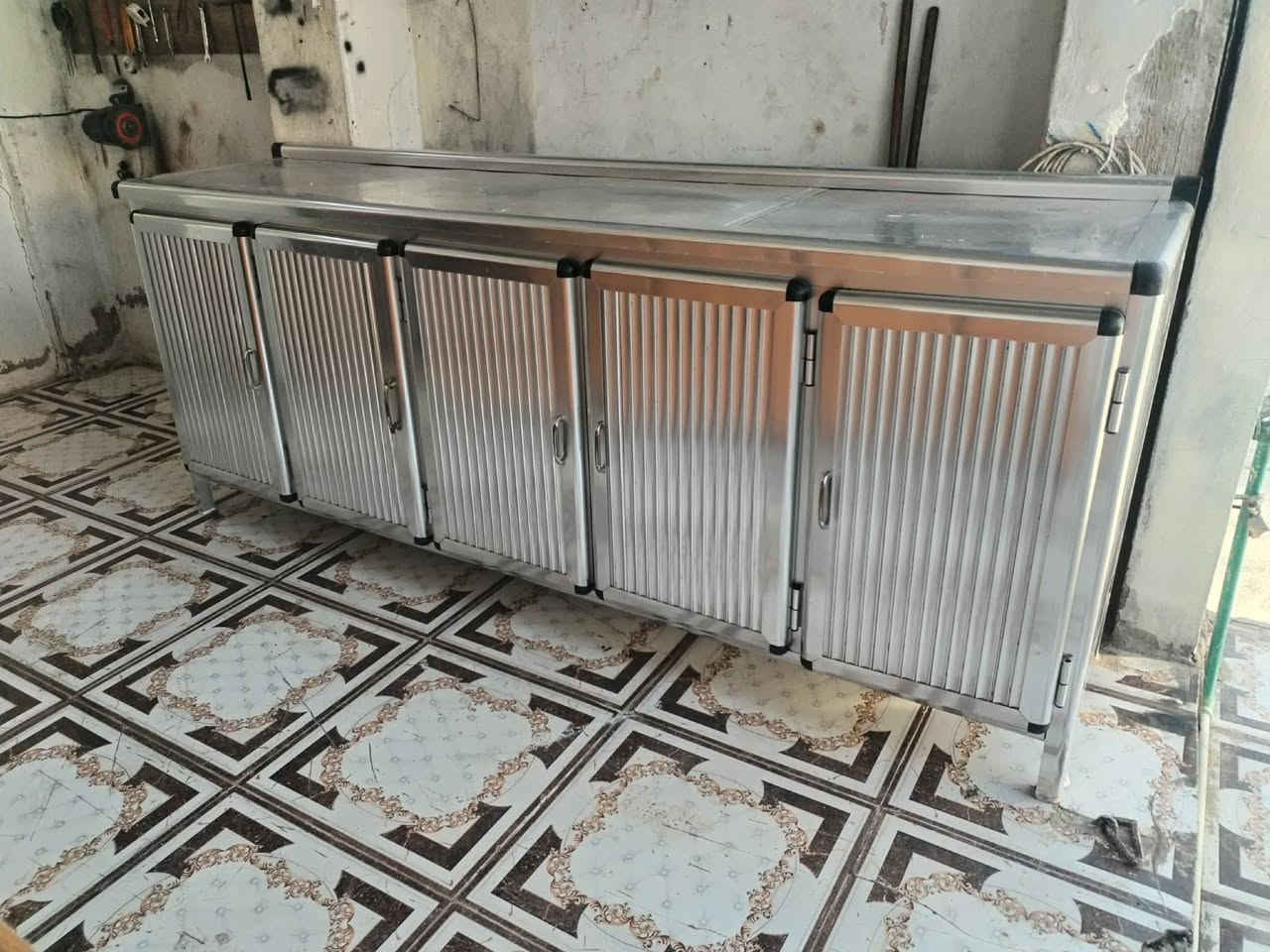 كاونتر مترين ونص  الامنيوم صافي نظيف حيل حيل السعر 150 بي مجال العنوان موصل كراج شمال للاستفسار أكثر خاص #الجميع #للبيع #المتابعين


**إذا كنت صاحب هذا الإعلان وتريد حذفه لأي سبب، رجاءا أرسل رسالة إلى الدعم الفني**