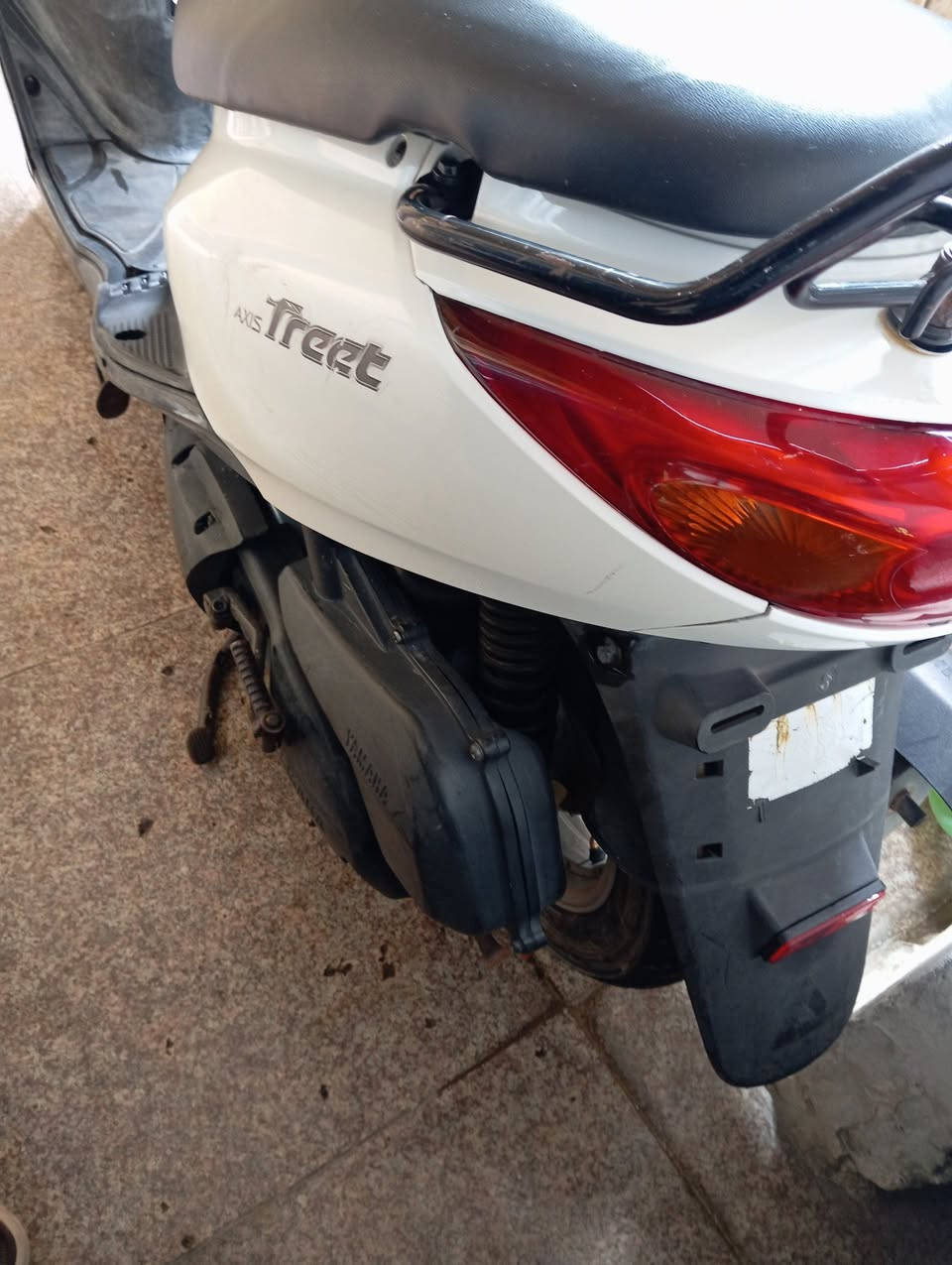 السلام عليكم عندي الكزز سرعه 140ياباني خطين اي نقص مابيه سعر 850وبيه مجال مكاني بغداد مدينه الصدر ***********
