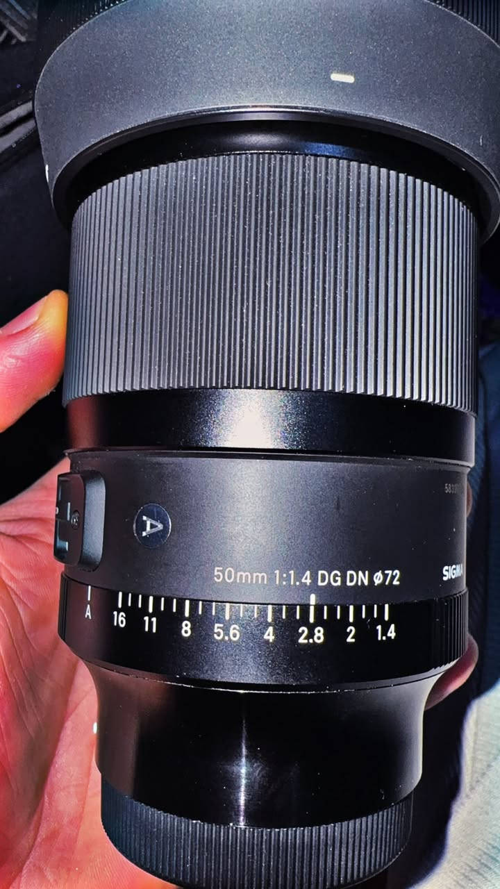 عدسة سيگما 50mm فتحة عدسة 1.4
للبيع او مراوس بـ عدسة سيگما 85mm فتحة عدسة 1.4

للتواصل ***********
