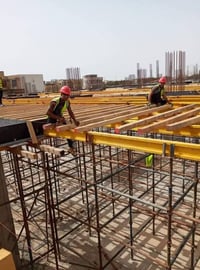 بنايات • محطات كهرباء • مسابح