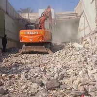 مستعدون لهدم الدور والبنايات وحفر الجفره وقطع البيوت المشتركه ورفع الا...