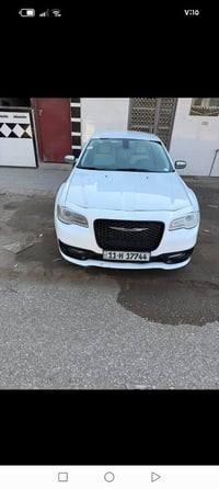 كرايسلر 300 • ٢٠١٥ • رقم بغداد