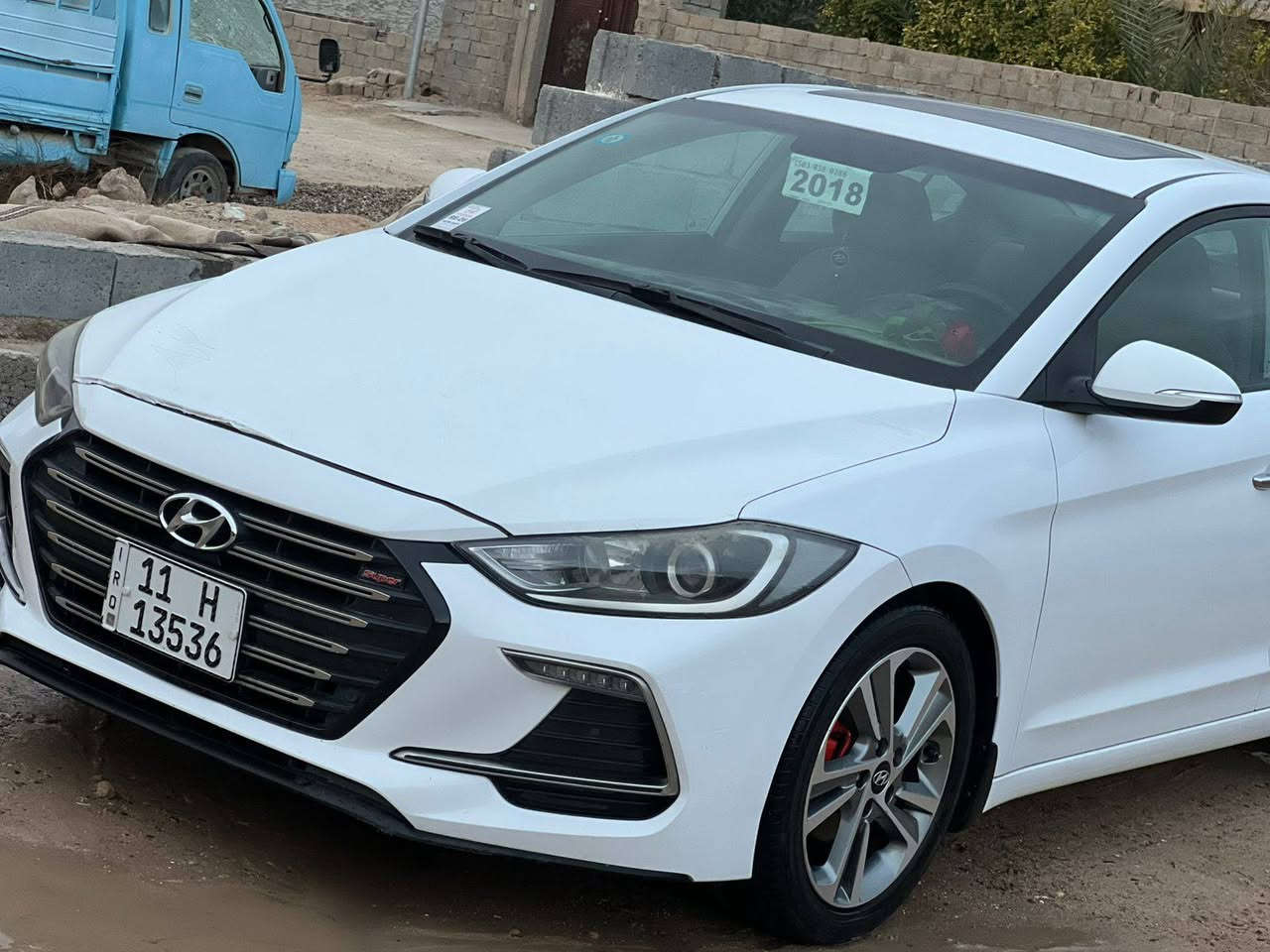 السلام عليكم للبيع النترا 2018 سوبر محرك 2000
مكفوله عده بارد شبر بل باب فقط 
فول مواصفات السعر 162وبيهه بسيط جدا  
سويج مو بصمه رقم بغداد الجديد المكان الفلوجه  حي المختار 
للاتصال *********** /***********    الخاص مقفول
