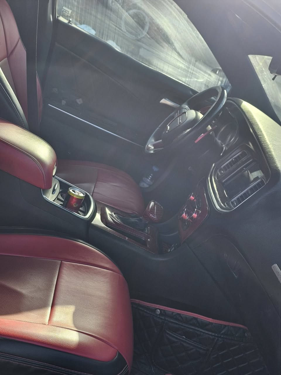 جارجر 2015 sxt
بيها قطع صبغ ابيعك حزام 
رقم بغداد باسمي
سونار وحادث موضح بلمنشور 
شواصي كفاله من صبغ ولحيم ومعجون 
مكاني كربلاء الحر
السعر ١٥٧ وبيها مجال
***********
