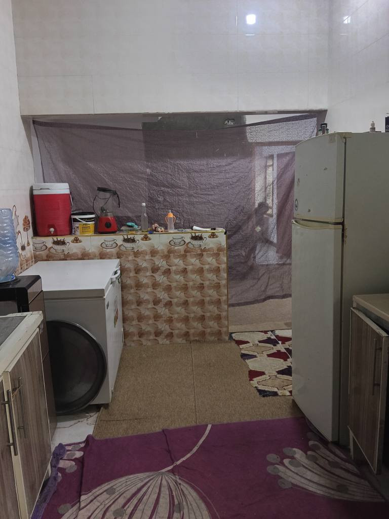 بيت طابو زراعي للبيع 

في ابو خصيب محيله منطقة العاكولية 

مساحة البيت 120 متر

يحتوي البيت على غرفتين ودوانية وصاله ومطبخ وحمام 

السعر 52 مليون 

لاستفسار تواصل على رقم 
*********** البصرة, العراق
