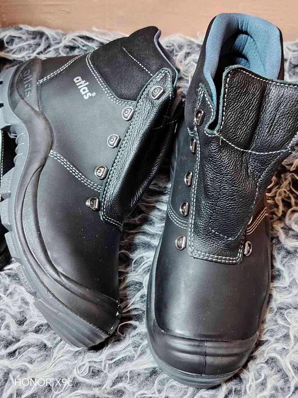 باله اصلي جديد قياس ٤٠ سيفتي


**إذا كنت صاحب هذا الإعلان وتريد حذفه لأي سبب، رجاءا أرسل رسالة إلى الدعم الفني**