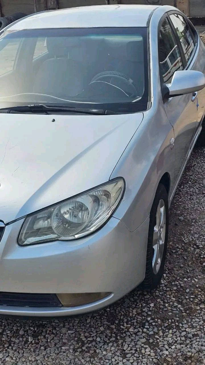 النترى صابونه افانتي رصاصي بية كصة جنطة  مكانه نجف موديل 2008 نضيفه جدا مع شاشه وكامره خلفيه تبريد فول بيه سنويه طبق الاصل السعر 40 مكاني نجف تواصل وياي ادزلك صوره وين ما جان روح بيه لاي مكان جاهزة السياره


**إذا كنت صاحب هذا الإعلان وتريد حذفه لأي سبب، رجاءا أرسل رسالة إلى الدعم الفني**