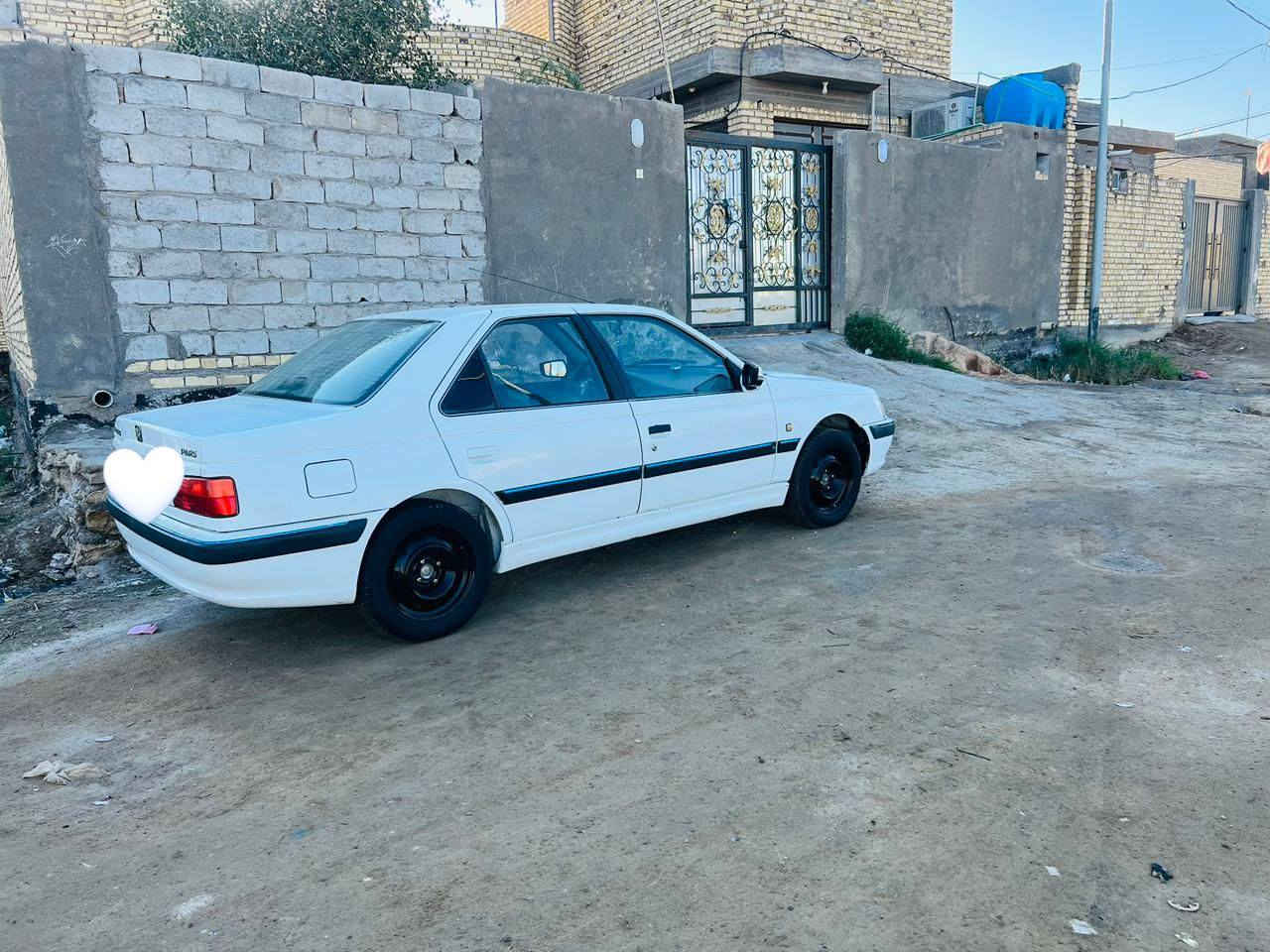 بيجو بارص موديل 13 مكفوله من الظربه فقط ملكطين خياساته سنويه جديده سياره كير مكينه حداديه تبريد تخم تاير كله شرط دوشمه جديده رقمه قادسيه مكانه السماوه مركز مدينه السعر 46 وبيه مجال ‭0788 104 1266‬
