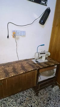 مكينة • نضيفة • استعمال قليل