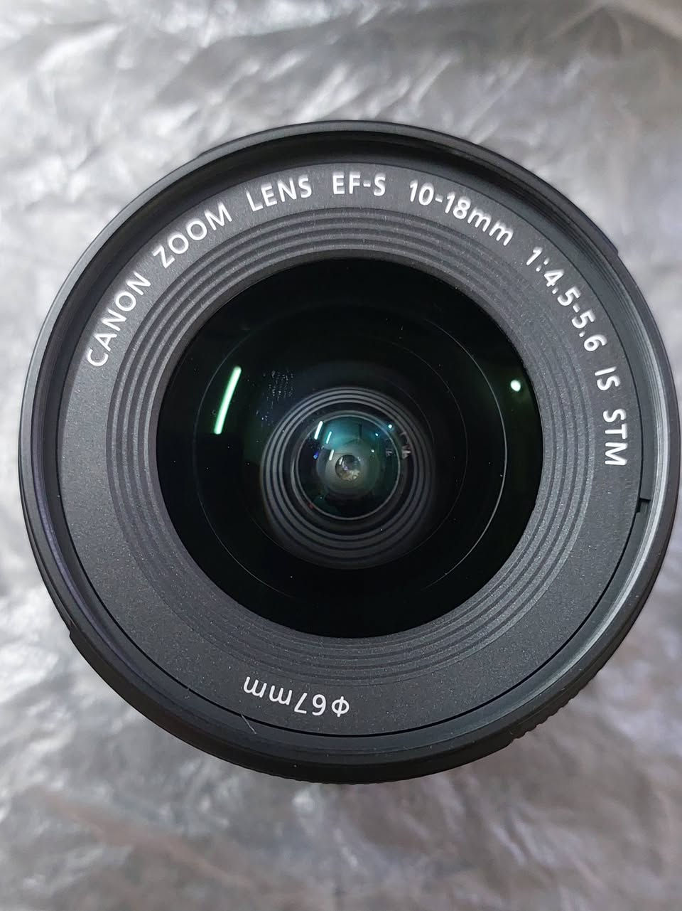 السلام عليكم 
عدستين فقط فحص غير مستخدمة 
Canon RF 24_50mm 
كت كانون R8
السعر 100$
Canon EF_S  10_18mm  is stm
السعر  100$
بغداد ،  الشعب  . لا يوجد توصيل تفحص و تاخذ من باب البيت
مبايل ***********
