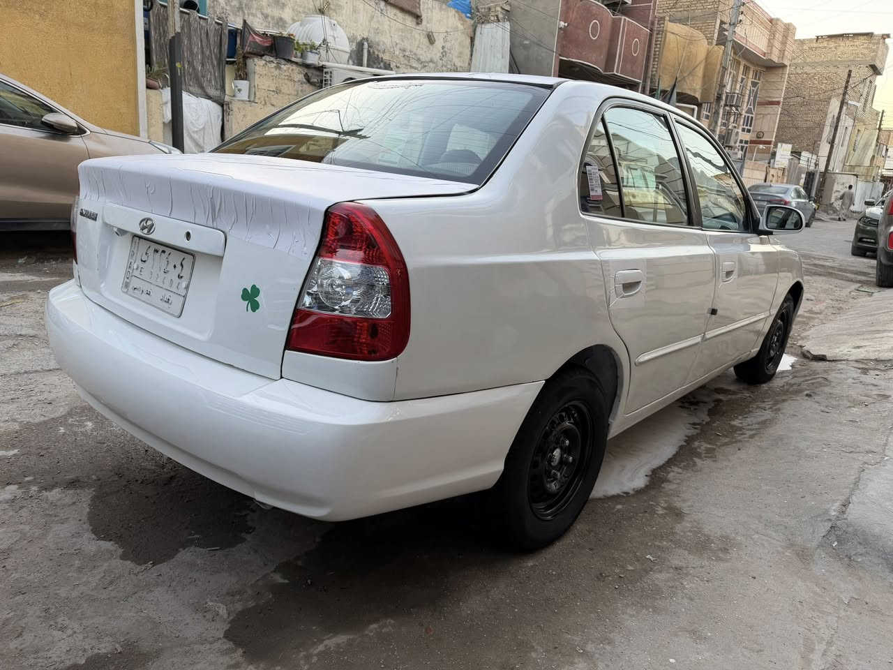 للبيع فيرنا 2003 بسعر 49 ورقه
سياره جاهزه محرك وكير وتخم تاير كله جاهز تحويل مباشر مصبوغه كله بدون دواخل كير اوتو جام جوبي سعر 49 وبيه مجال *********** بغداد شعب
