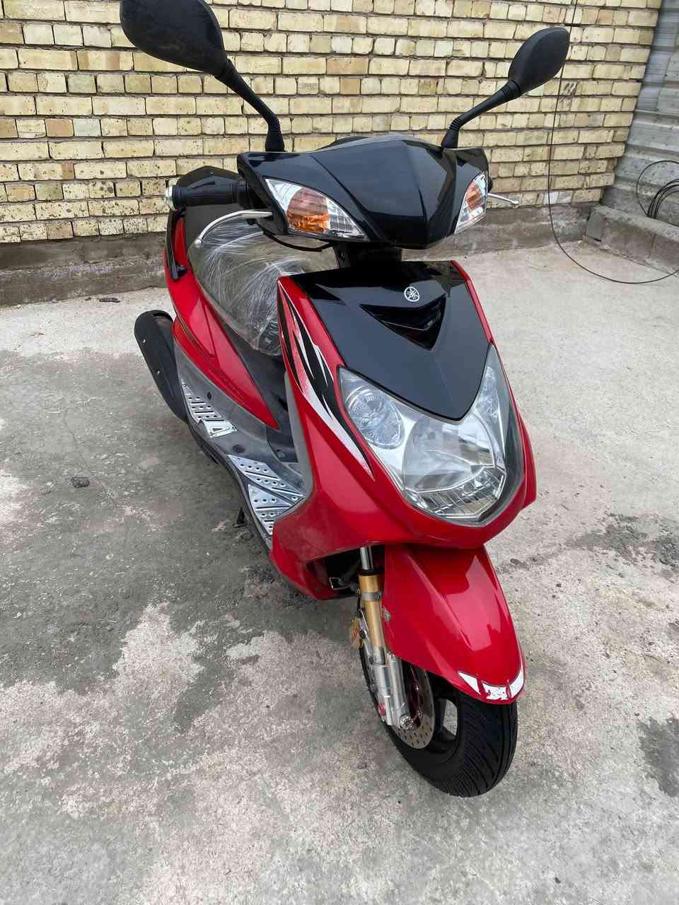 يا اللة دراجة سكنس فحل ياباني قبق نفخ استان حساس  لون احمر وسود ام الشرايط قطعة رمبة نضافة 100/100 قطعة عليهة تزويد ابلادي اصلي 
صدر رياضي Dy 
قبق فلاوين نجمة 
جم اربع بساتم فلنجة رياضي 
تتدفئة بل يدات 
تخم كاعيات امامي خلفي رياضي 
جهاز اربع اشاير مكينة بل كارتون قطعة في حالة الوكالة مكاني الغزالية الشراي يتصل رجاء ***********
