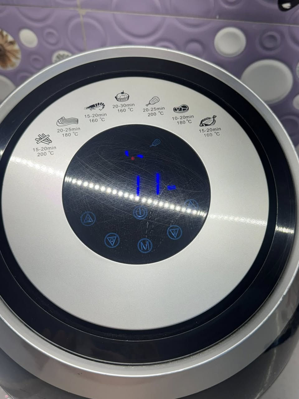 سلام عليكم 
قلايه هوائيه الماني 
نظيفه تشتغل عله جميع الاكلات 
سعره 80 الف


**إذا كنت صاحب هذا الإعلان وتريد حذفه لأي سبب، رجاءا أرسل رسالة إلى الدعم الفني**