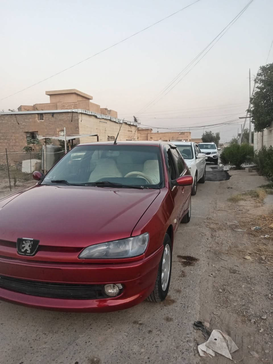 بيجو 306 كير محرك شرط صدر الأمامي شويه تعبان.  تعمير ردجه اولئ  صبغ سمكره. جديد. صار سبوع من طلعت من التعمير. كهربائيات كلها شغاله  دشبول مامفتوح كلشي بيها شغال. كماليات جديده سياره حلوه كاعده بيها نواقص قليله تبريد  وصدر بس سياره حلوه وناصبه السياره  مطلوبه السياره.  مكاني صلاح الدين قضاء العلم السعر مناسب اتصل وتدلل ***********
