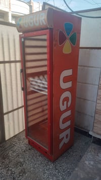 عارضة عمودية نظيفة... شغالة عل الفحص...شرط تبريدها فووول  ب ١٧٥  الف ب...