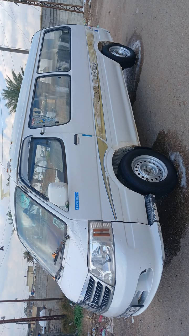 السلام عليكم فتون موديل ٩مصفره هيئه وغرامات 
كير اكسل حداديه مكفوله سياره بلاديه بدون معجون وصبغ
مكان السياره بغداد زعفرانيه السعر ٦٠ وبيها مجال مابيها نقص برغي
كبل للشارع بسمي تحويل ثاني يوم ***********
