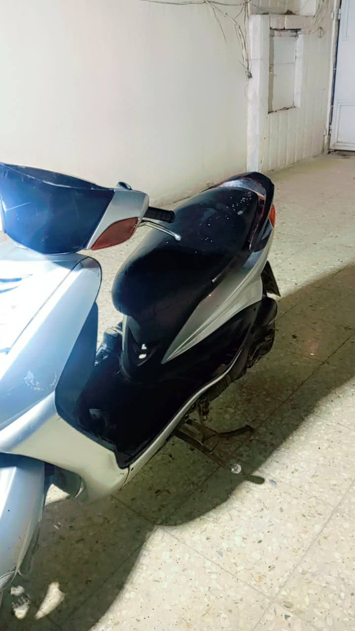 سلام عليكم دراجه البيع سكنس ياباني دراجه جديده معنه كلمه مكاني بغداد المشتل الستفسار هاذ رقمي ***********
