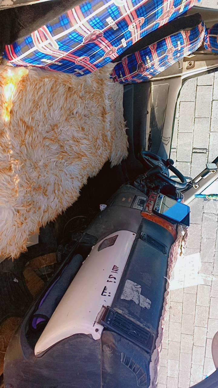 سلام عليكم شيري مديل 12مصفره هيه وضريبه  بسمي سياره رقم انكليزي مصبوغه جمليه وسياره جهزه تبريد اتلث قطع حداديه نضيفه تيرات جديدة اكسل جديد مال هايس ودوشمه من جوه كشنات تنته ارضيه وخير من الله  ومكنته كاز هستوني شاده سعره 80 بيعه مستعجله
مراوس هايكر جنبي استفسار ***********
