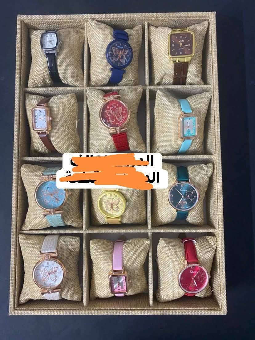 كماليات الأنيق الأسعار بلاش يا بلاش فقط الفين ونص ب ٢٥٠٠ ساعات نسائية رجاليه قمة الروعة والجمال عيد المعلم عيد المعلمه يتوفر علب هديه بأسعار مناسبة بابل محاويل ناحية الإمام مرقد الأمام محمد بن الحسن الاسمر ع جمله اكووو ***********
