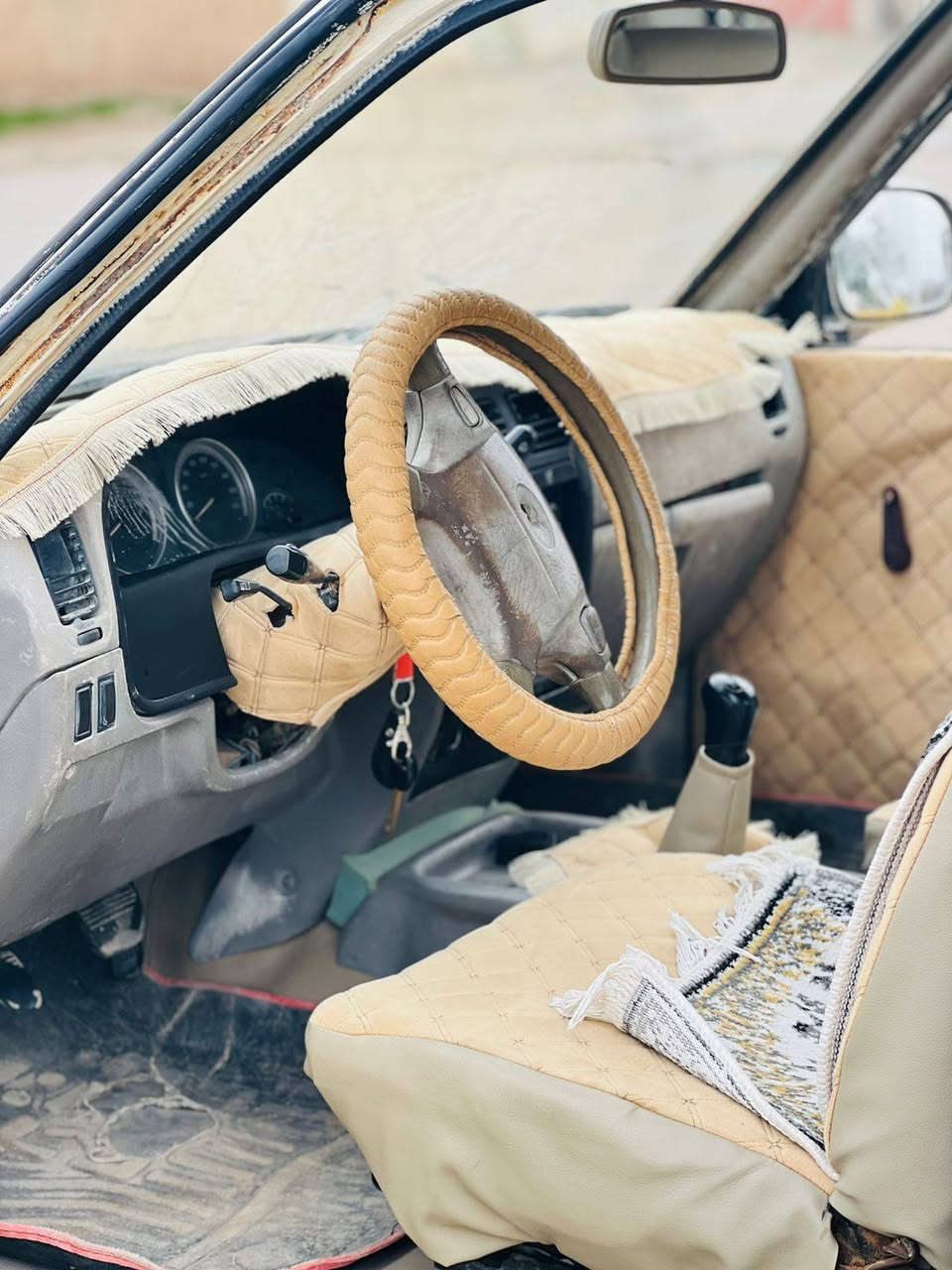 السلام عليكم البيع السعر 25ورقه اوبيها مجال بيع فقط ***********
