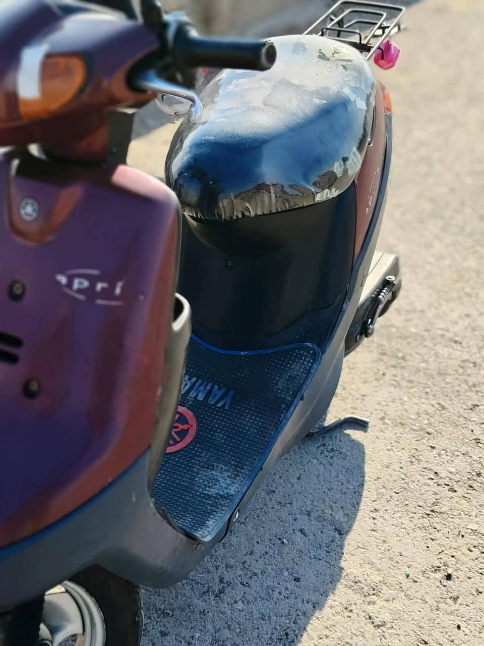 السلام عليكم ورحمة الله 👋
ماطور بوتين حديث دبل قمجه قفل اكسن 
شلعه ومعدل فول 🚀
محرك شرط ما مفتوح بس مبدل بستم 🚳
قبق هندر شرط كهربائيات كلها شغاله 
اشاير أمامي وخلفي سكن هورن لايت
سلف شغال بس يدير ضعيف لأن الباتري شويه تعبان
كشن اسنفج لاصلي مغلف درع أصلي 👍
ترايش اصليات 
السعر:325 وبي مجال للطيبين🤍
ماطور جديد بس متوازي على حكو
الرقم 📞:***********☝
