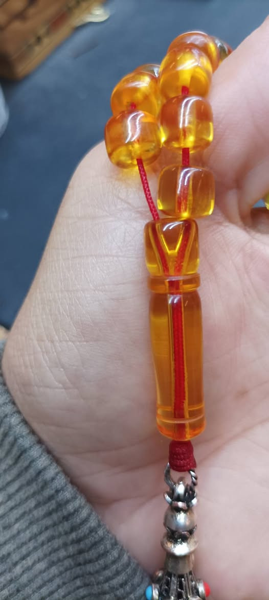 سندلوس خام الماني 65 حبة فواصل فضة كركوشة حلبي تلبيس فضة مع حبات وشاهد احتياط المهتم يتفضل خاص


**إذا كنت صاحب هذا الإعلان وتريد حذفه لأي سبب، رجاءا أرسل رسالة إلى الدعم الفني**