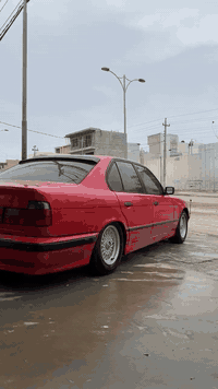 سلاوی خوا لە هەموو لایەک بیئیم مۆدیل١٩٩١ ئارم پلاستیک بە شەرتی هەموو شتیک سلایت دووجام کارەبا مەکینە٥٢٨ دەبل دیجیتال لە قەوەتی خۆی بیزارە سەیارەکە هی دەستی خۆمە چوار تایەو ویلی لۆکی لە ژیرایە دەعمو لیدراوی نیە 
 لەگەل ریزم بۆ ئەدمین ***********
