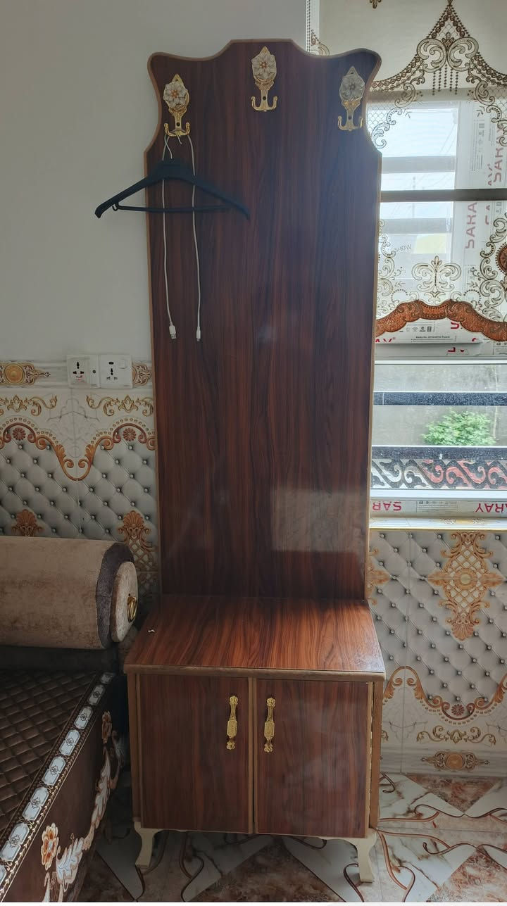 اخشاب غرفه نوم للبيع
كومديات ثنين  تعلاگه ملابس جربايه نوم 
سعرهن 60الف قفل


**إذا كنت صاحب هذا الإعلان وتريد حذفه لأي سبب، رجاءا أرسل رسالة إلى الدعم الفني**