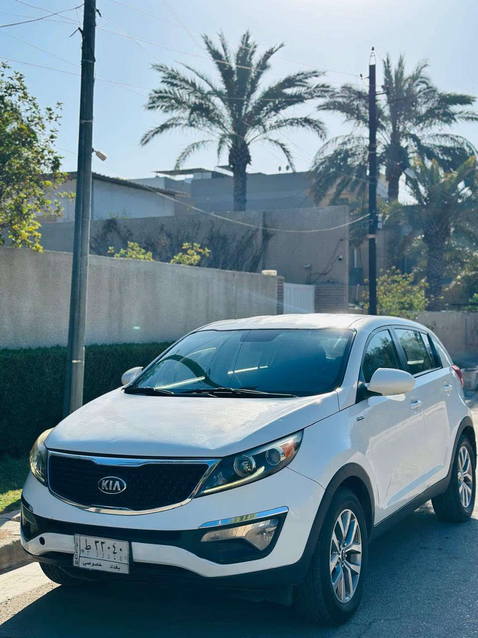 سبورتج موديل 2016 السعر 124 فقط صبغ جاملغ ونص باب البقيه كفااله بدون دواخل
التصال ***********

مواصفات 

الد زنون 

قطعتين تبريت 

فوال تحكمات ستيرن 

مانع نزلاق

نضام ايكو 

حساسات ماميه خلفيه

مكان بغداد السعر 124 التصال ***********
