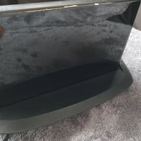 عندي شاشة رينوفلونس. كامل مواصفات.. للبيع ٠٧٨١٢٦٤١١٢٠... ماعرف سعره......