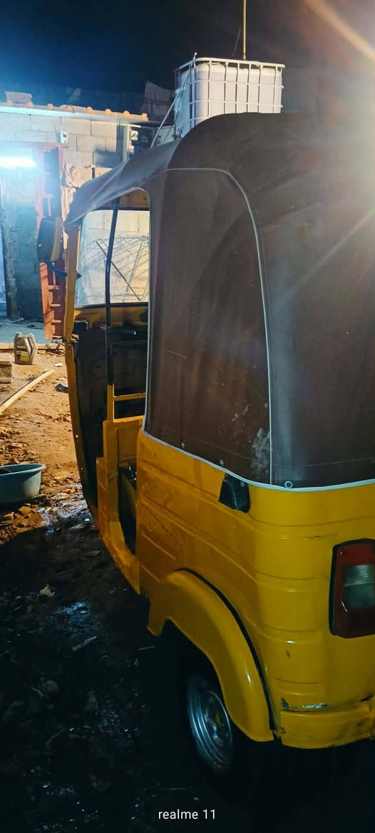 السلام عليكم تكتك  20/6 للبيع بيهه ضربه بل صفحه مكانهه النهروان ***********
